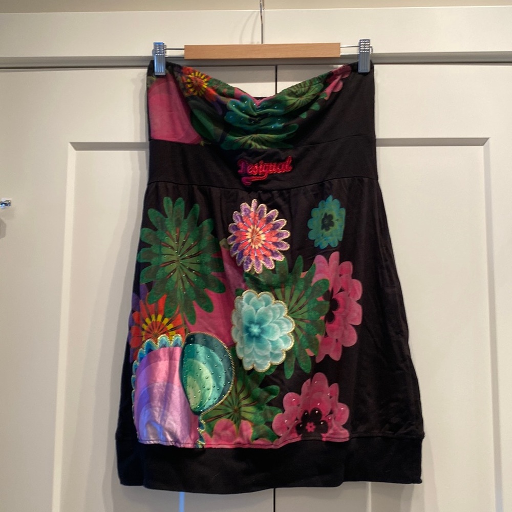Long strapless tank top